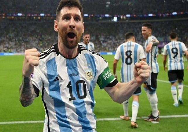 Messi strike helps ignite Argentina